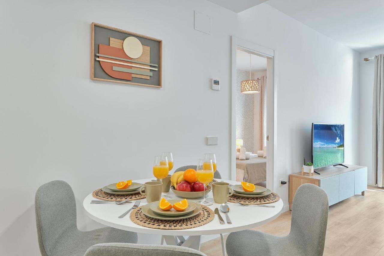 Apartamento Adriela Малага Екстер'єр фото