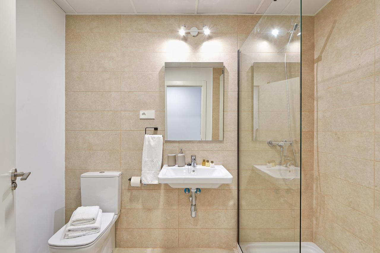 Apartamento Adriela Малага Екстер'єр фото